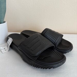 New Adidas Black Textured Slide Unisex Sandals